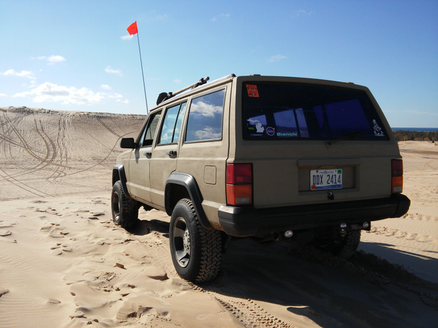 Of course, now that I’m in Michigan I have to go to Silver Lake because that’s just what you do with a jeep in Michigan. SIde note: 4.0 XJ is really good in the sand. REALLY good.